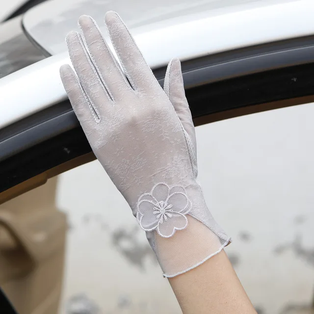 Sexy Spring Summer Women Autumn UV Sunscreen Short  Sun Gloves Fashion Ice Silk Lace Driving Of Thin Touch Screen Gloves G07A 3
