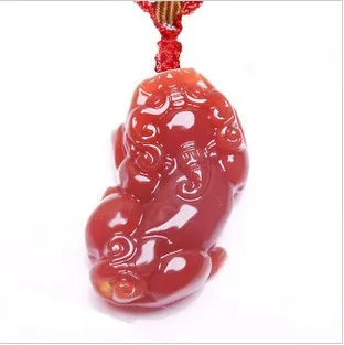 

Natural agate pi xiu pendant transhipped lovers design lucky pi xiu with rope