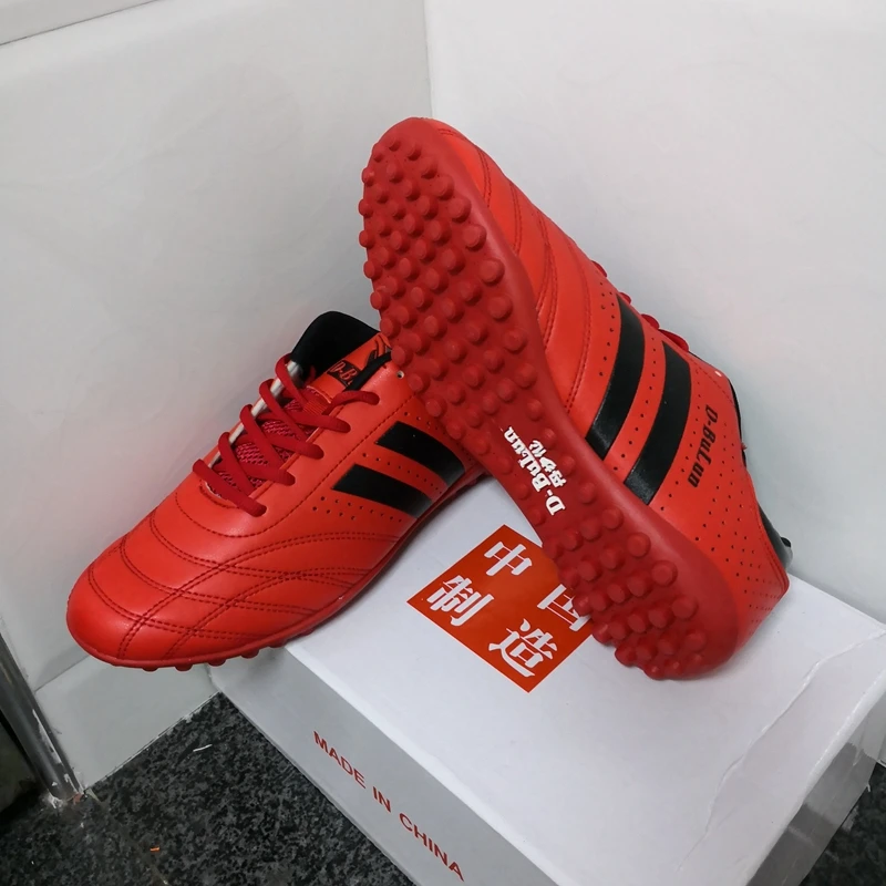 Zapatos de fútbol profesional de fútbol para Hombre Zapatos TF zapatillas los niños las mujeres Futebol formación interior zapatillas estudiantes deporte Futbol chico caliente