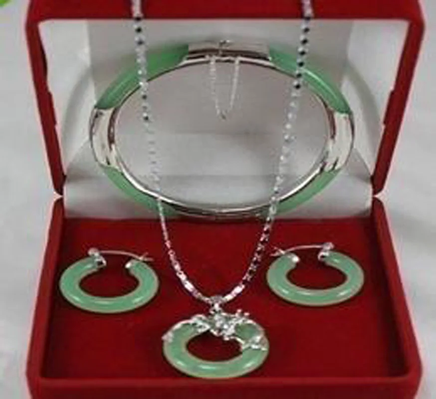 

New Women's Listed Bangle Bracelet Pendant Earring Jewelry Set A265650