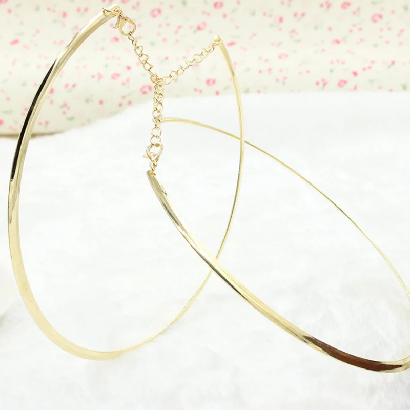 Круглые круговые крутящие момента для женщин, Дамское металлическое Золотое серебряное проволочное ожерелье-ошейник, модное ювелирное изделие