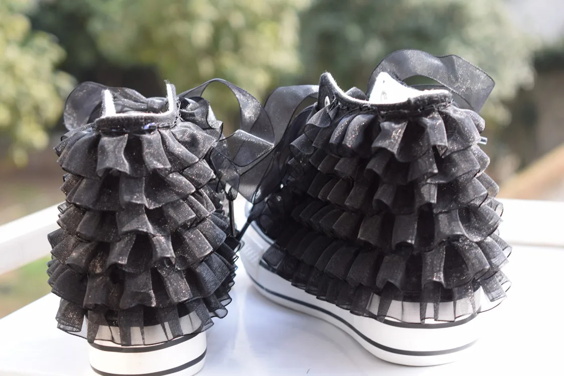 Lace Canvas Shoes Womens High Top Shoes Handmade Solid Color Tenis Feminino Casual Shoes Height Increased Denim Canvas Shoes 