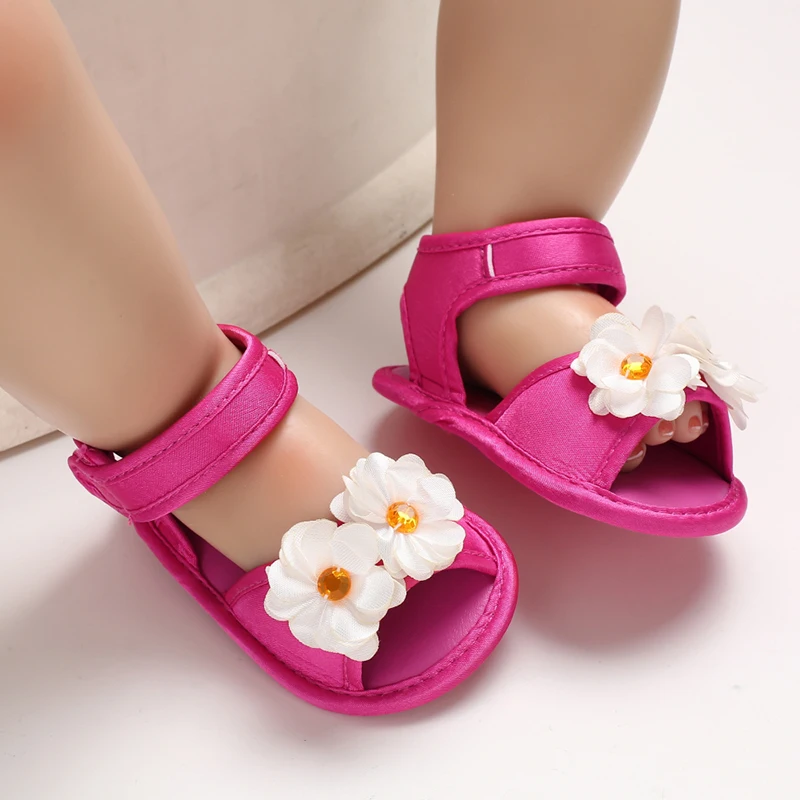 Обувь для новорожденных девочек; сандалии на мягкой подошве; обувь принцессы с цветочным рисунком; повседневные летние сандалии для