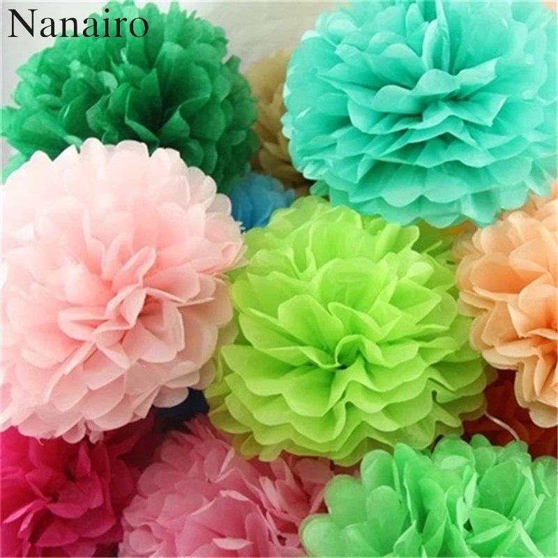 Украшение бумажными помпонами. Изделия из гофрированной бумаги. Бумажные помпоны. Бумажные цветы из тишью. Цветы из бумаги тишью.