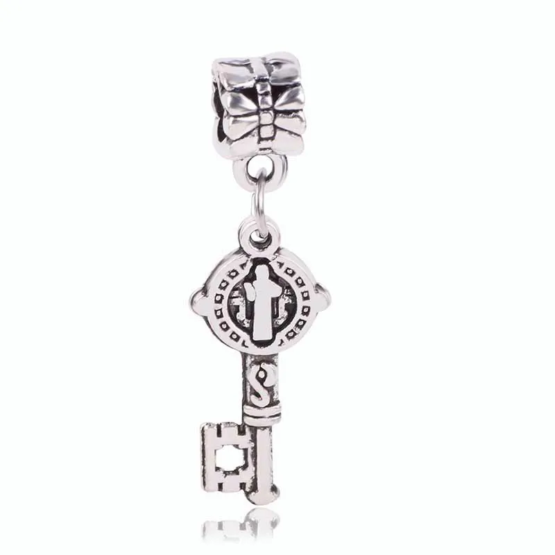 New European Crown Pendant With Blue Crystal Silver Alloy Beads Charms Fit Pandora Bracelets& Bangles Necklace DIY Jewelry