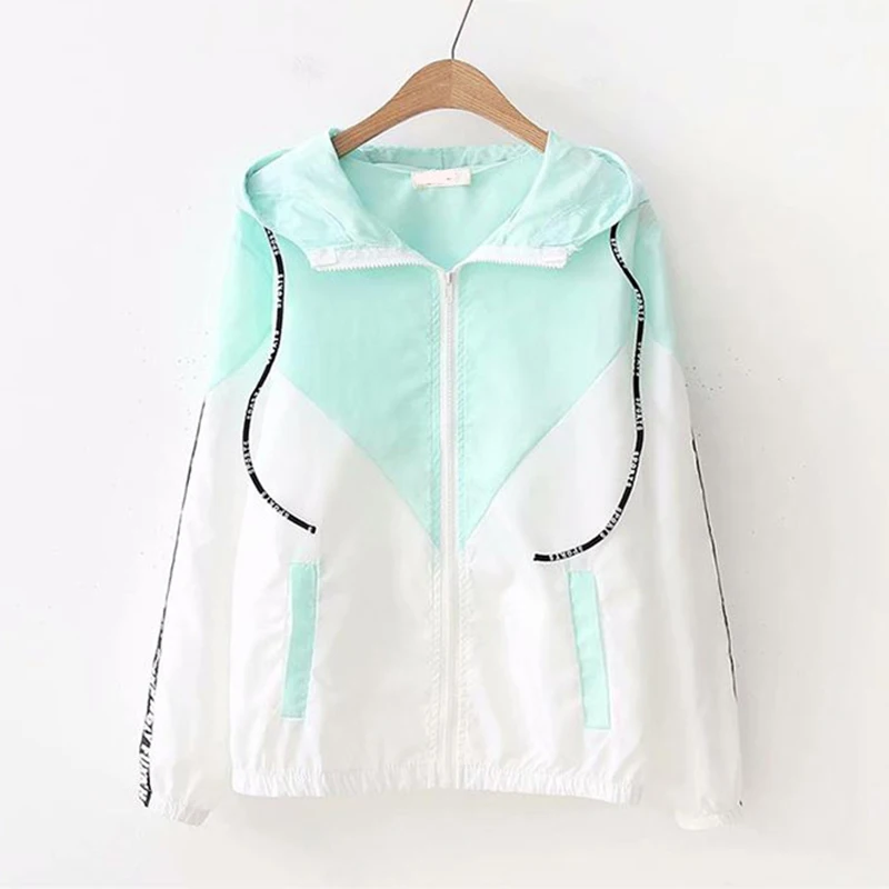 

2019 Summer Bohemian Beach Thin Plus Size Outwear Women Sunscreen Sun protection Clothing Hooded Trench Coat Women Tops AA844