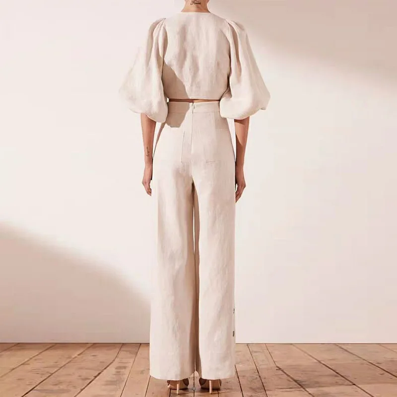 10781917669_184134072 (1)