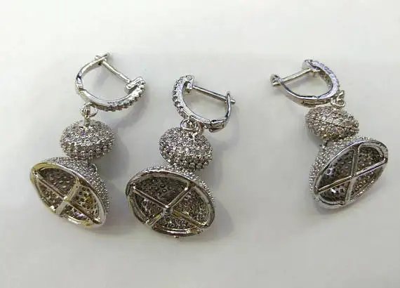 

2sets Micro Pave Diamond 15x40 Micro Pave Cubic Zirconia, Jewelry Clasp & Hook CZ Micro PavePanther Head caps