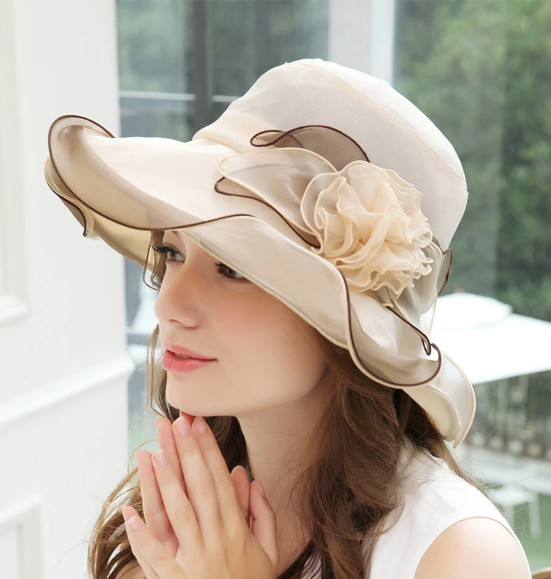8 woman sun hat