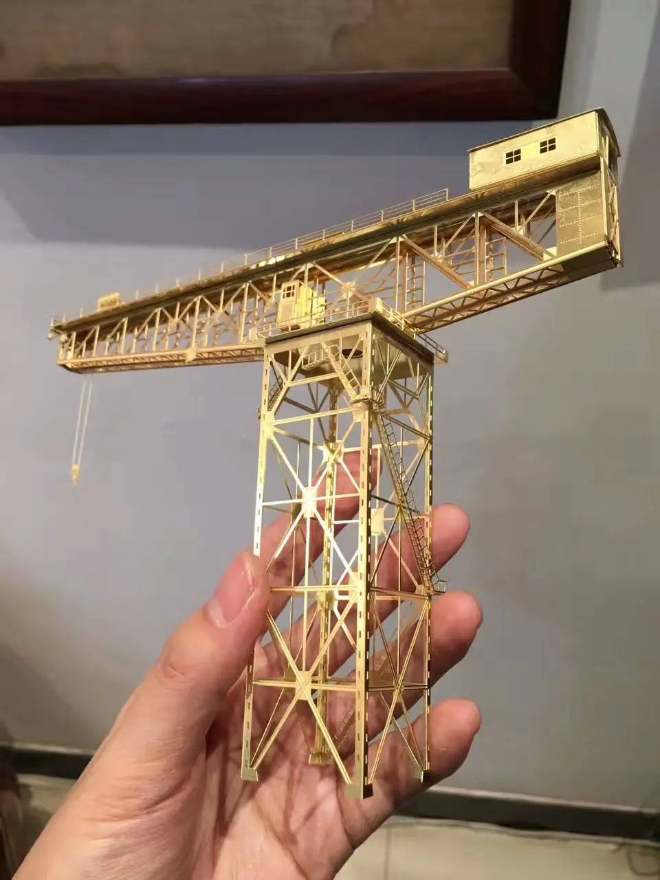 1/350 Scale WWII Scene Series IJN 150 tons Giant Crane Suitable For Nagasaki Naval Dock 3
