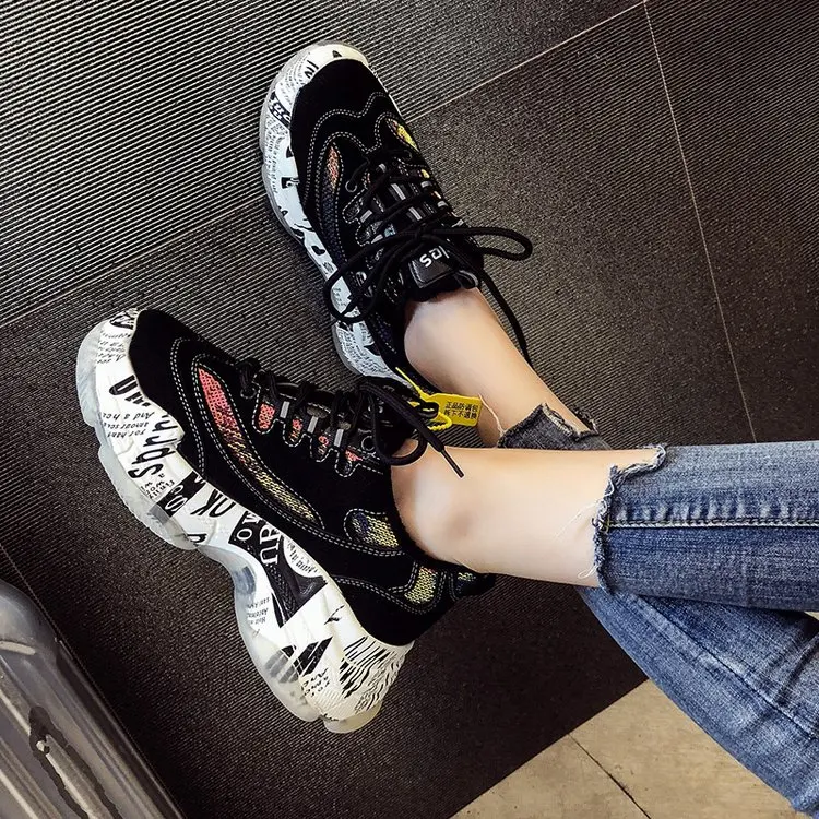 

Female Korean version 2018 new plus velvet wild casual shoes female warm and comfortable flat shoes female thick bottom hair