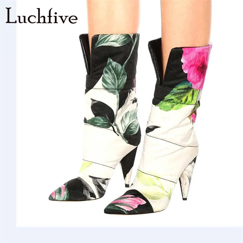 New spike high heels winter boots women sexy pointy toe print flower short boots black white slip on fashion shoes women New spike high heels winter boots women sexy pointy toe print flower short boots black white slip on fashion shoes women