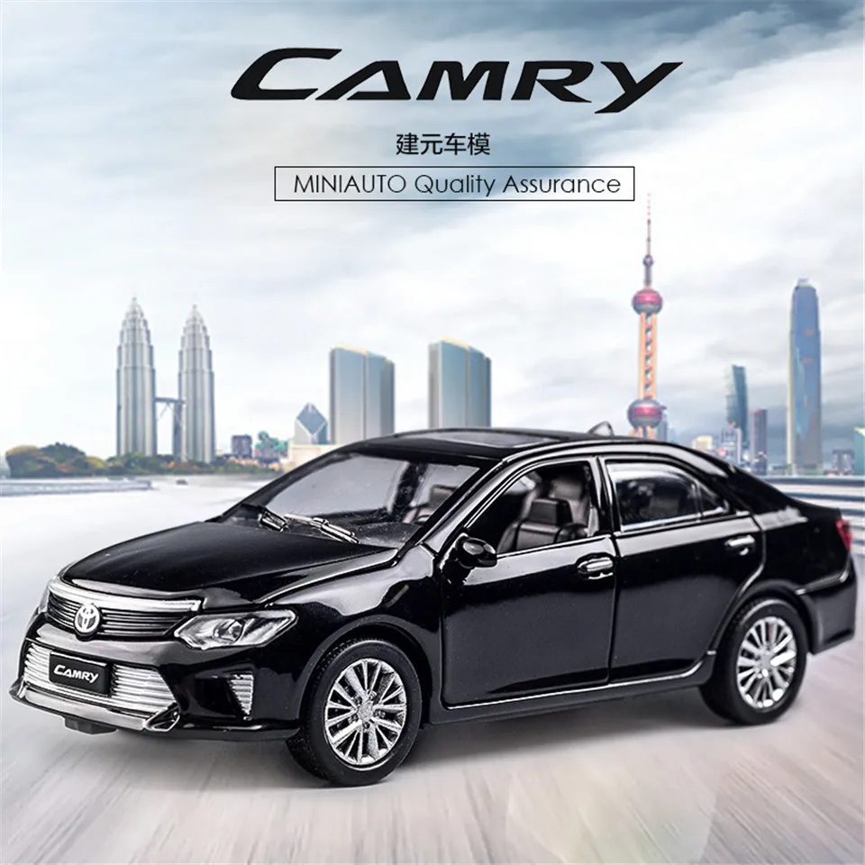 Сплав литой модельный автомобиль 1:32 детские металлические игрушки Toyota Camry