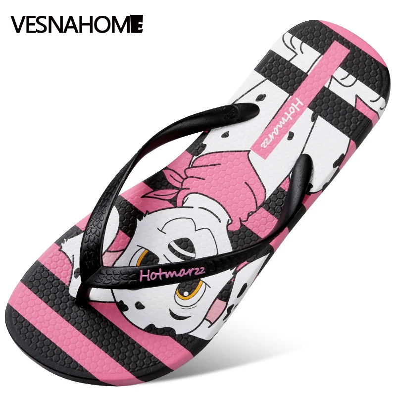 designer beach flip flops
