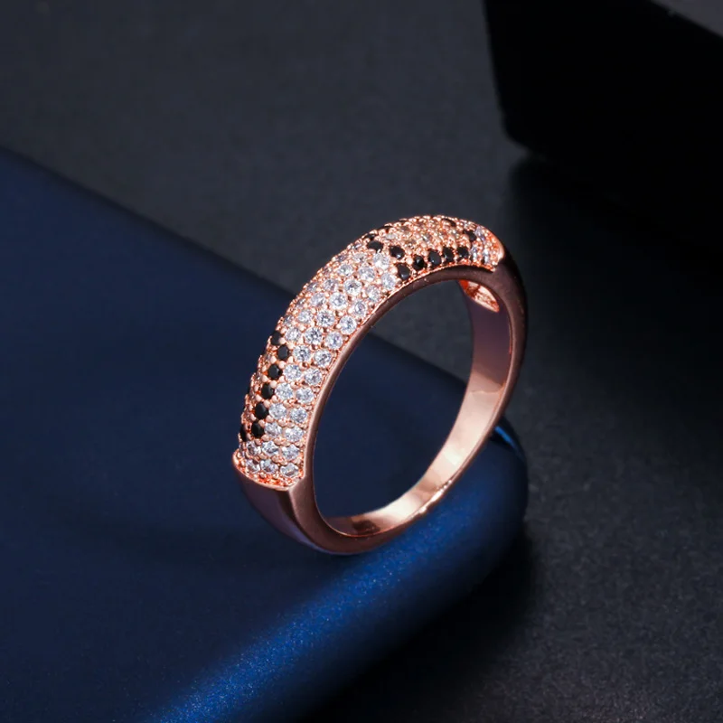 rose gold color