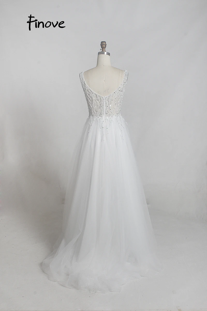 Finove 2020 Prom Dress New Design Sexy Light Illusion Tulle Beading V-Neck Sleeveless Elegant A-Line Long Prom Party Woman Dress
