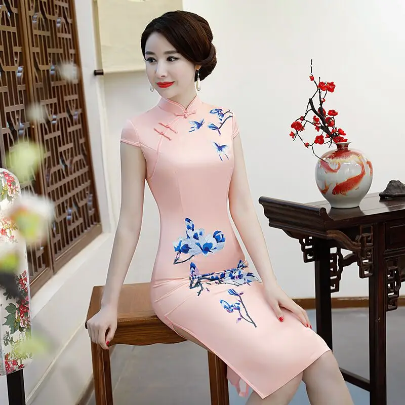 Новое поступление в китайском стиле Для женщин средней длины Cheongsam модные короткие Стиль Qipao летнее платье Vestidos Размеры M L XL XXL XXXL 72914