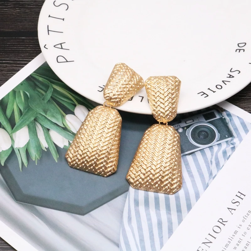 

Free Shipping Geometric Alloy Punk Style Exaggerated Stud Earring