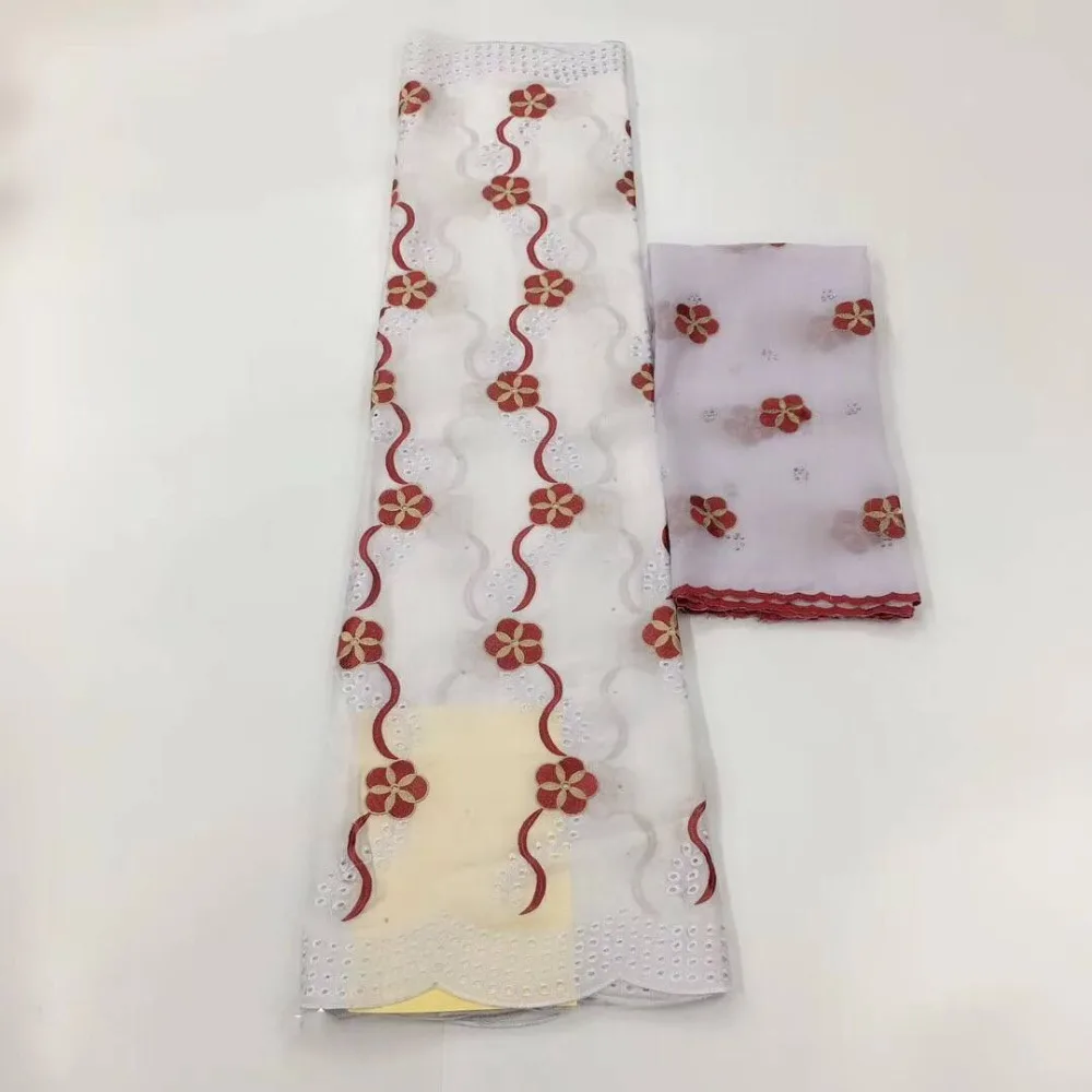 CXE81131 24 (3) white red