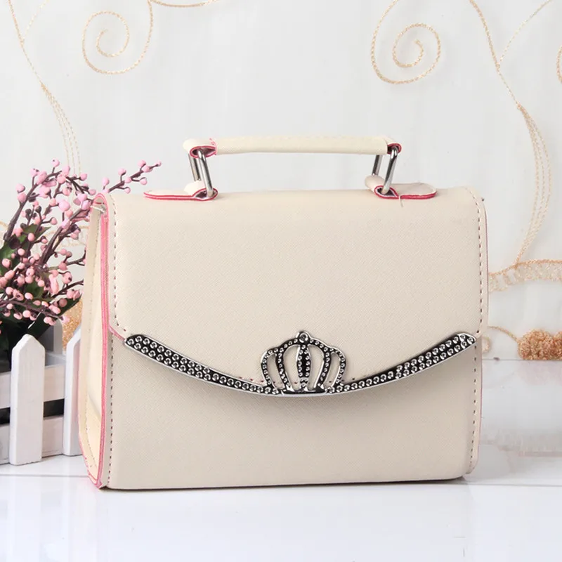 

Fashion Beige PU Shoulder Bag Clamshell Shell Bag Women Handbag Crown Crossboday Messenger