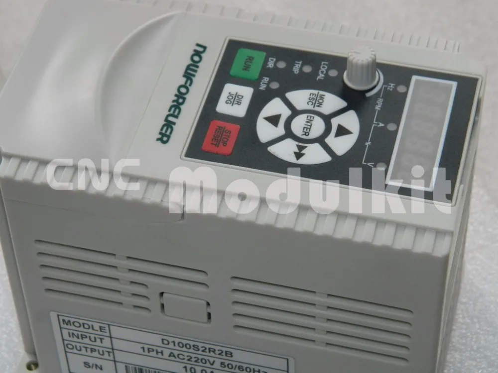 Шпиндель с ЧПУ VFD SPPED CONTROL D100S2R2B инвертор 2 кВт 220/380 в драйвер гравировки