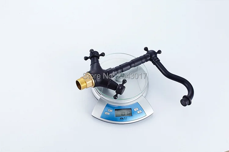 3247569476_318434714