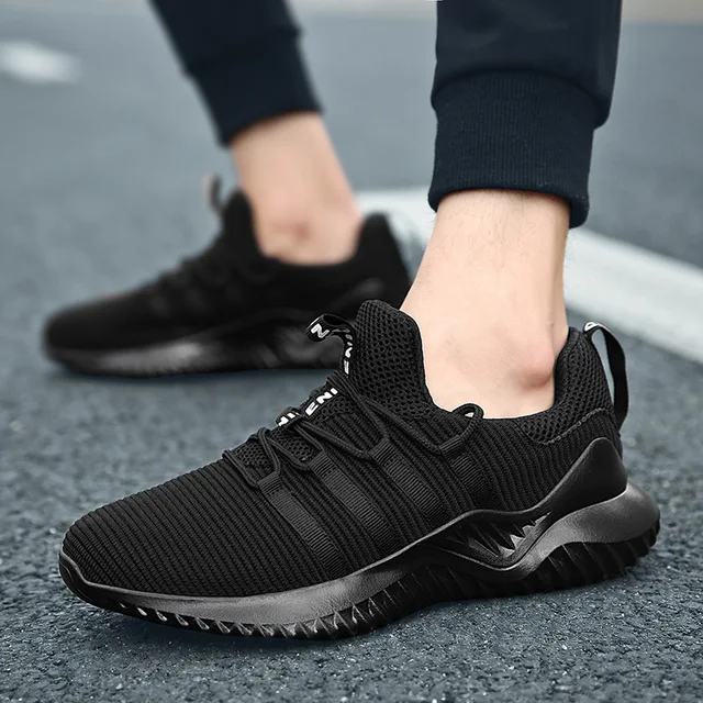 black skid free shoes
