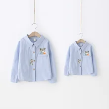 Хлопковые рубашки в полоску для маленьких девочек рубашки с карманами и вышивкой в виде милого кота детская одежда