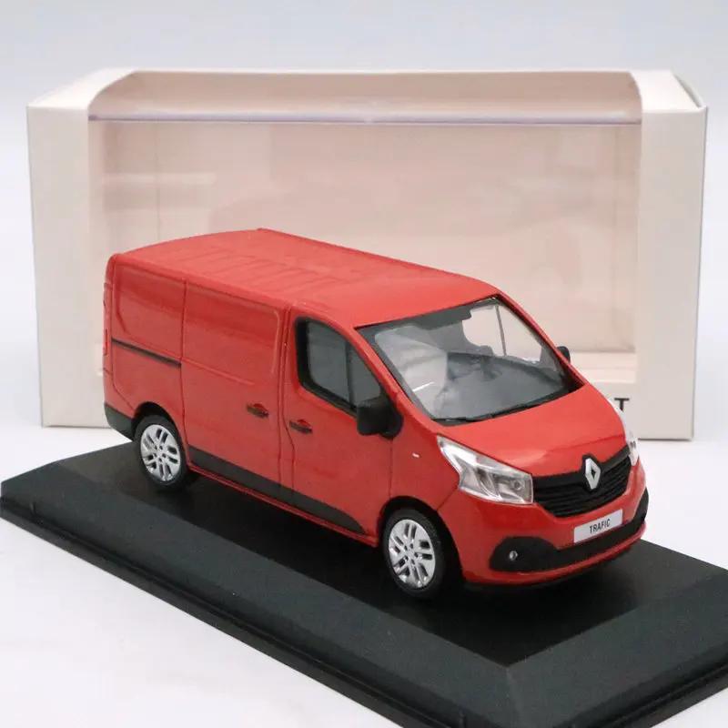 Много Norev 1:43 Mazda RENAULT trafc фургон скорой помощи пожарная машина спортивный автомобиль миниатюрные литые под давлением модели игрушки коллекция