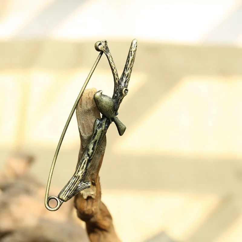 5  bird pins
