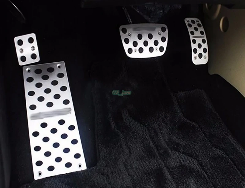 

Car Accessories For TOYOTA Highlander 07-15 Fuel Brake Foot Rest AT pedals Plate Non slip Aluminium brake pedal Pads with logo