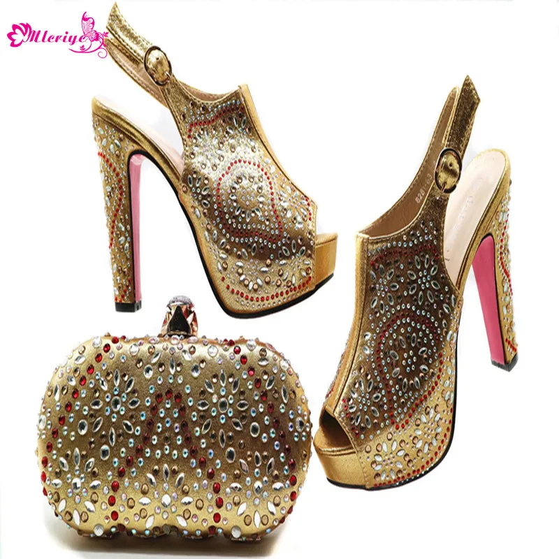 

Latest Fashion Women Italian African Party Pumps Shoes and Bag Set Decorated with Rhinestone Women Shoes and Bag Set In Italy