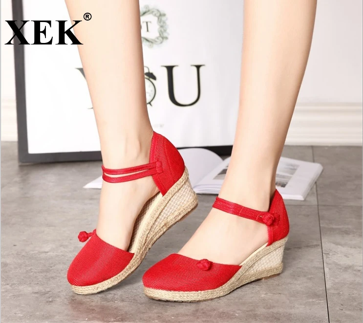 

XEK Vintage Embroidered Women Sandals Casual Linen Canvas Wedge Sandals Summer Ankle Strap Med Heel Platform Pump Shoes WFQ07