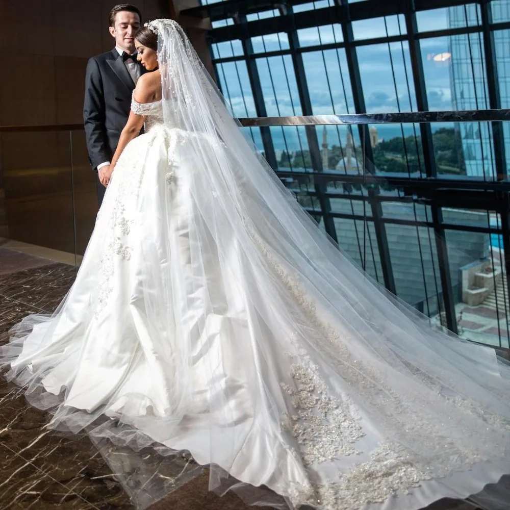 

luxury sexy cap Sleeves Wedding Dresses ball gown Lace Beaded Dubai Arabic Wedding Gown Bridal dresses Vestido De Noiva 2019