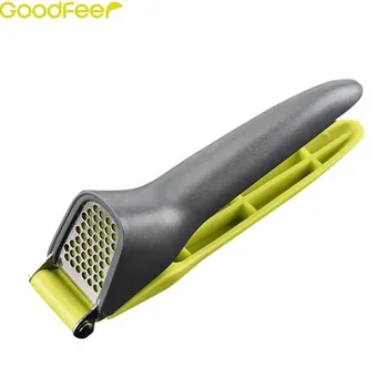 

Goodfeer Garlic Press Garlic Crusher with Long Handle Vegetables Ginger Masher Manual Fruit Squeeze Tool Kitchen Gadget