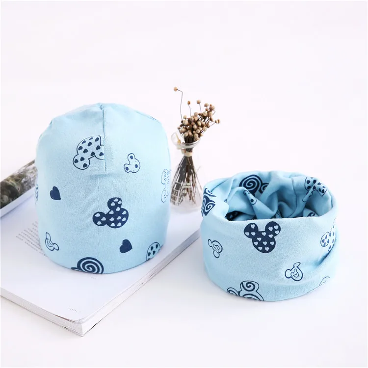 6411872563_568943679_