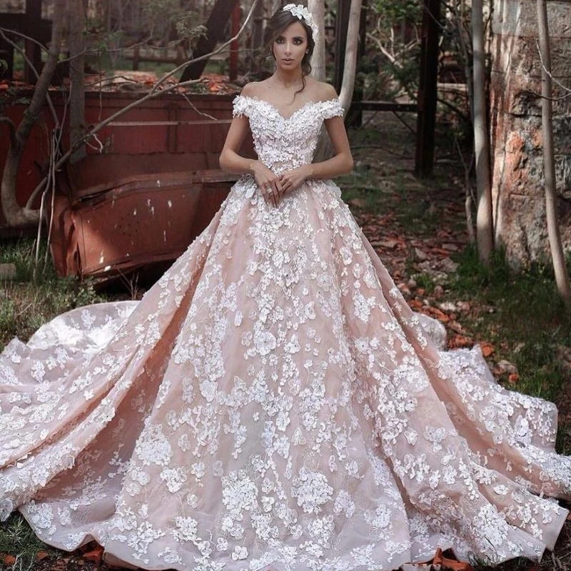 Saudi Arabian Wedding Gowns robe de mariee trouwjurk Floral 3D Bridal Gown Long Vestido De Noiva 2018 Abito da sposa gelinlik 326