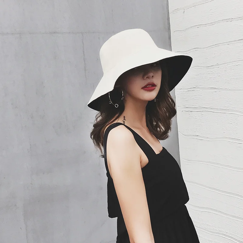 

2018 Washed Cotton Women Bucket Hat for Fishing Hat Women Fashion Design Foldable Brimmed Bouble Side Black Beige Color Flat Hat