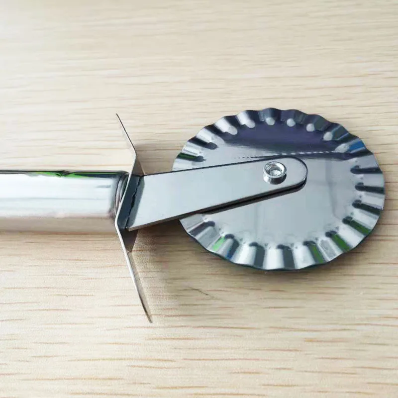 Stainless Steel Pizza Rugged Wheel Cutter Pizza Knife kitchen Tools Cut Pizza Tools Kitchen Accessorie Tools Stainless Steel Pizza Rugged Wheel Cutter Pizza Knife kitchen Tools Cut Pizza Tools Kitchen Accessorie Tools