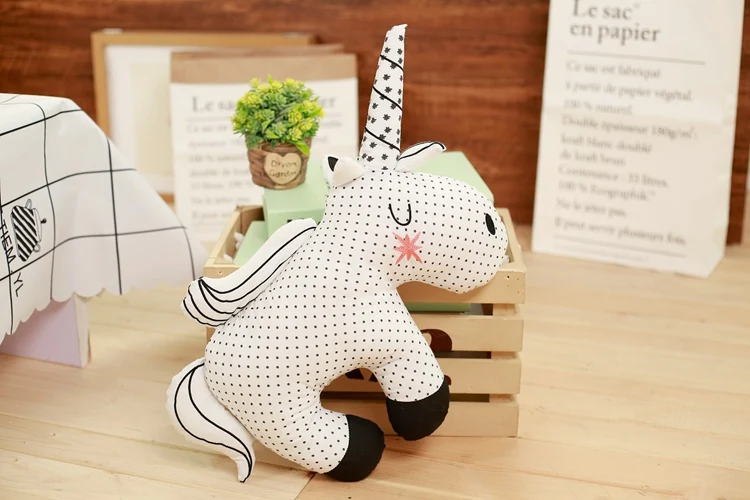 Bonecos de Pelúcia dos Desenhos Brinquedo do Urso Tecidos de Qualidade em Casa Centímetros Unicornio 3 Padrões Estilo Nórdico Animados Coelho Enfeite Decoração Brinquedos 1 pc 40-45 5 Almofadas de pelúcia