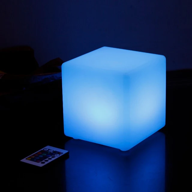 15*15*15 CM LED Kubus Tafel Licht Afstandsbediening 16 Kleuren ... 15*15*15 CM LED Kubus Tafel Licht Afstandsbediening 16 Kleuren ...