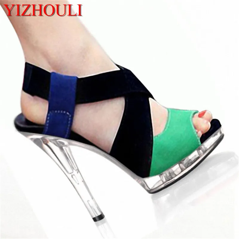 

In 2018, the sexy and noble 13cm high heel sandals, and transparent color, high heel dancing shoes