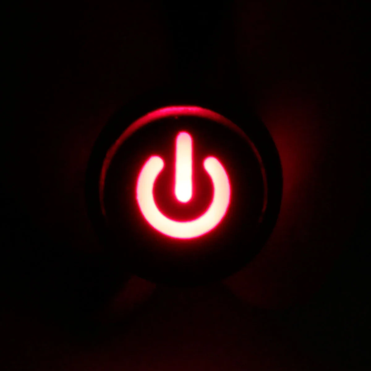 Кнопка 20мм 250v. Переключатель обогревателя drh 2415. Знак включения и выключения. Кнопка включения выключения 12в прямоугольная. Как называется кнопка выключения.