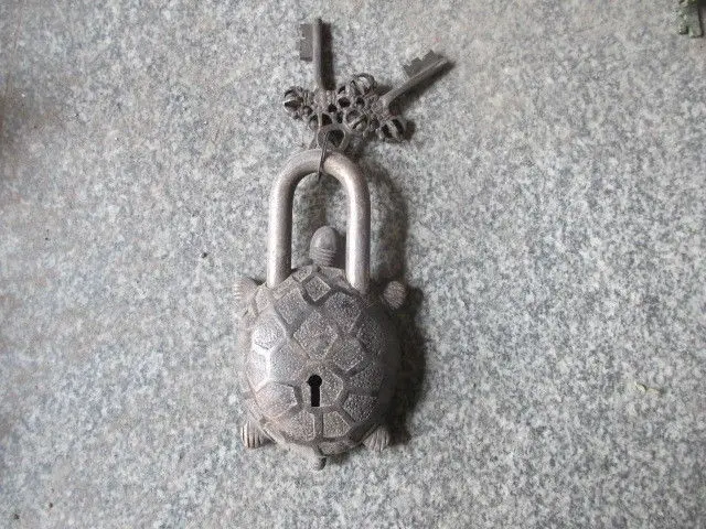 

Elaborate ancient Chinese old copper longevity turtle statue auspicious lock and key