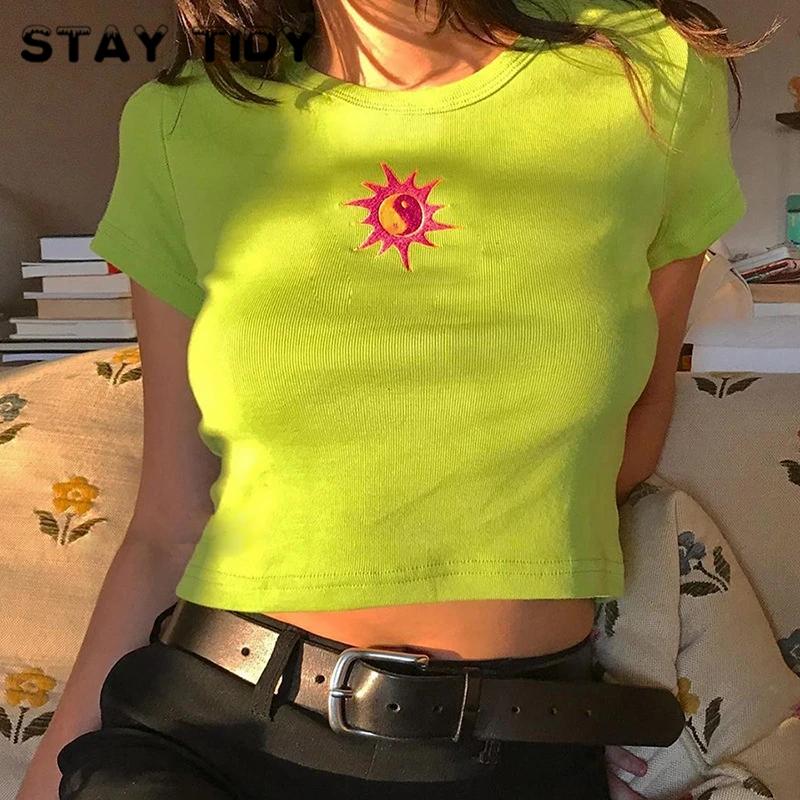 

STAY TIDY Women Knitting Ribbed Sun Embroidery Crop Tops 2019 Summer Women Short Sleeve O-Neck Slim T Shirts Female Streetwear