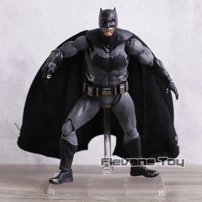 DC Comics Justice League Batman PVC Action Figure Collectible Model Toy Gift for Children