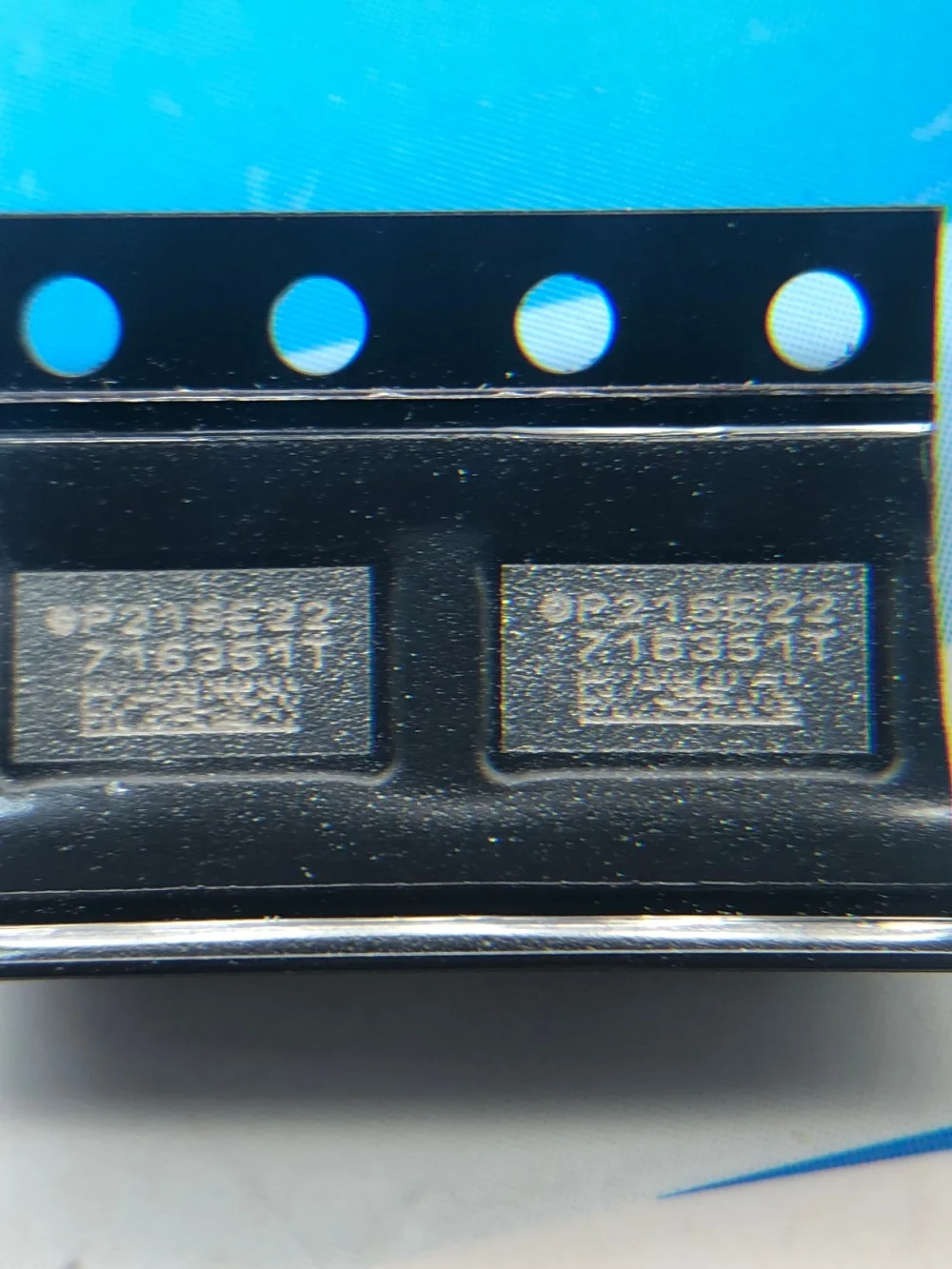

U_QET_E 45YEWE046646HB P215 QET:MODULE For iPhone X XS Antenna Switch IC Signal Chip