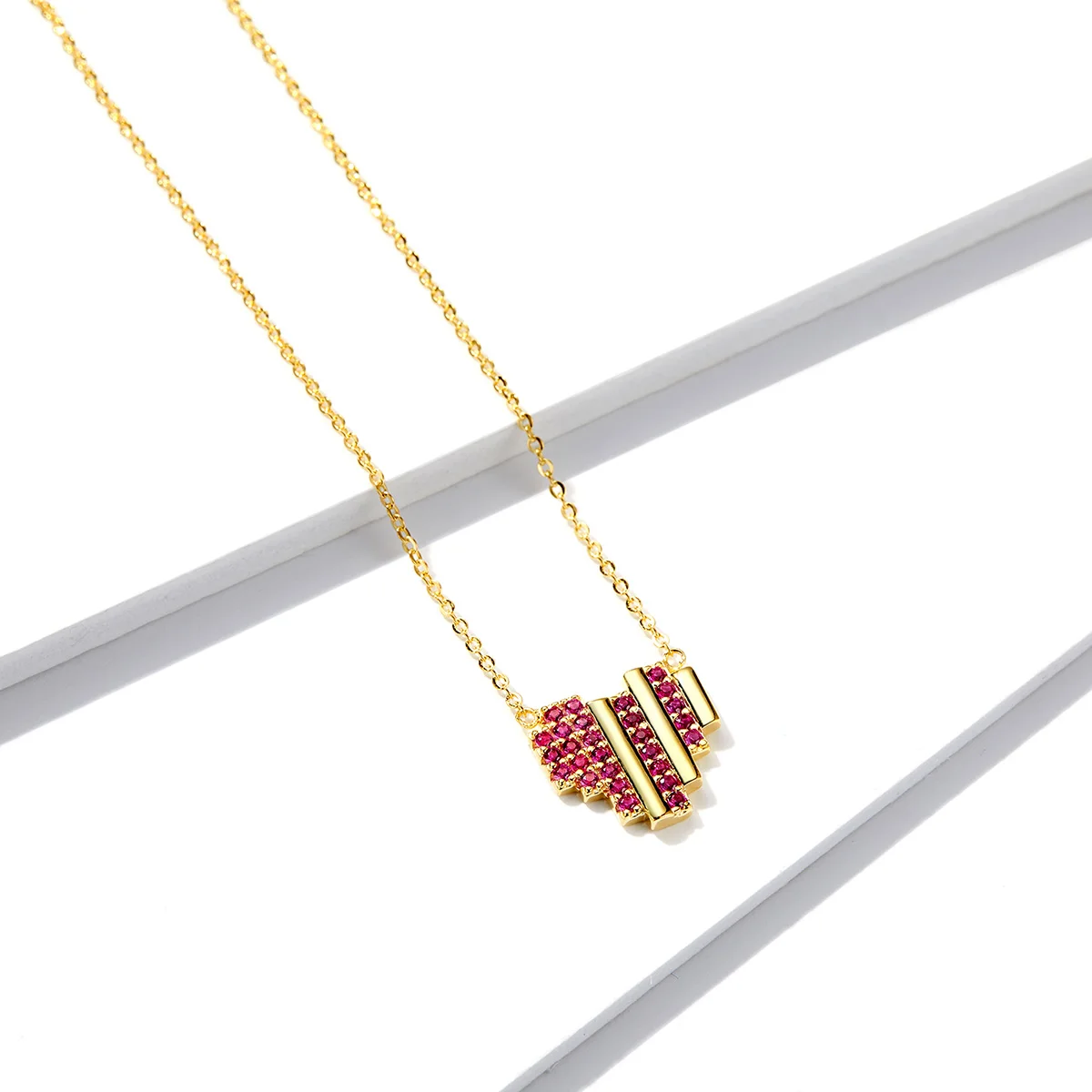 

BAMOER Valentine Gifts Women Necklace Red CZ Heart Pendant Necklaces 925 Sterling Silver Fine Jewelry Korean Style GAN014