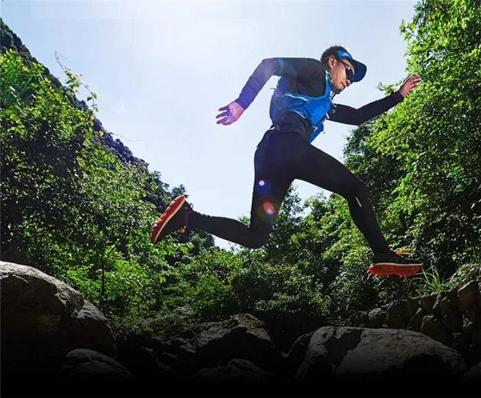 AONIJIE Men Women Outdoor Sport Bag 10L Marathon Running Cycling Backpack Hiking Fishing Vest Bag Hydration 2L Water Bag