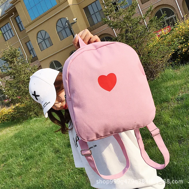 Nikki рюкзак с сердцем. Рюкзак лав москино 2022. Kipling рюкзаки с обезьянками. Рюкзак в виде сердца. Сердце рюкзака.